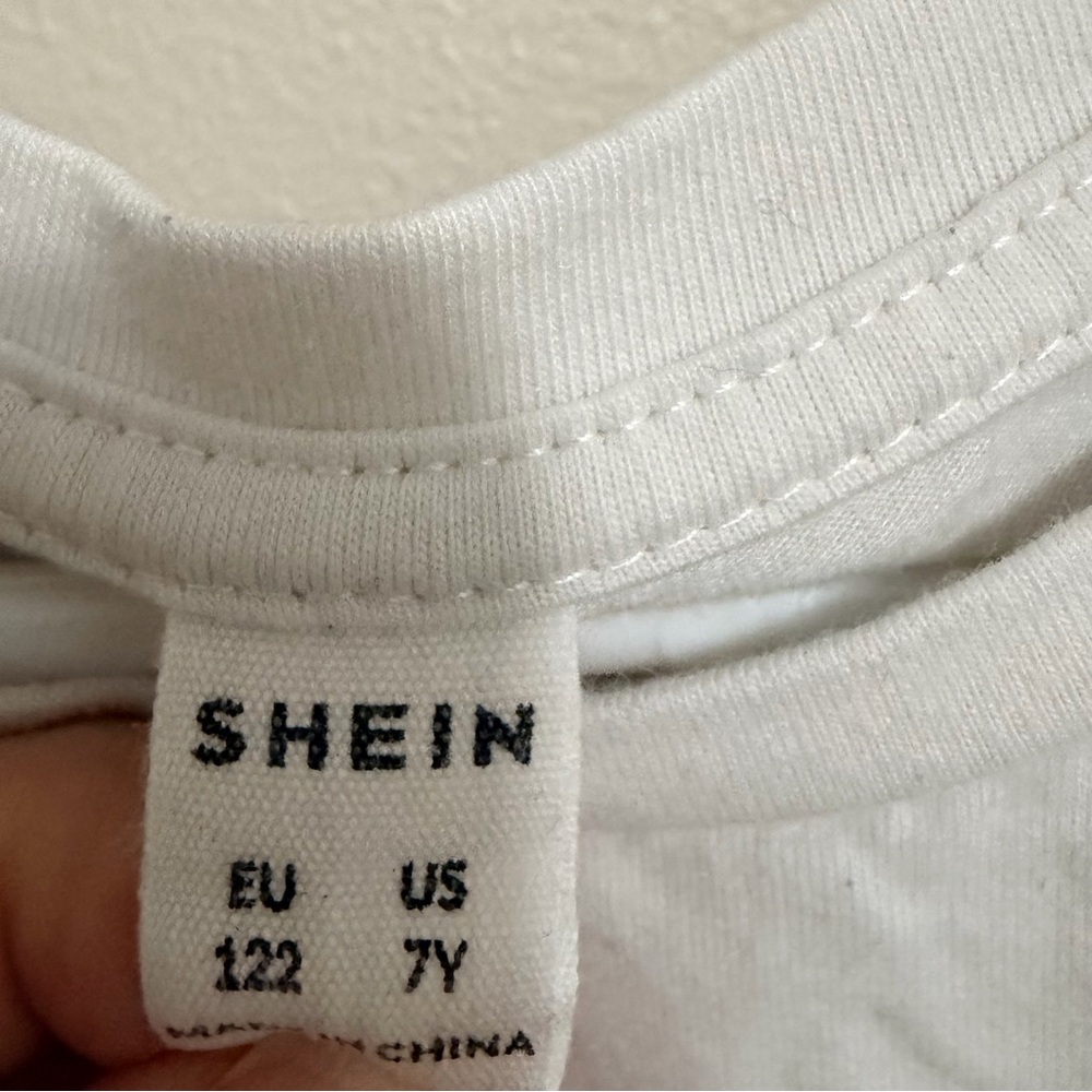 SHEIN White Tee with Dabbing Panda Graphic 7 Youth - Picture 3 of 5